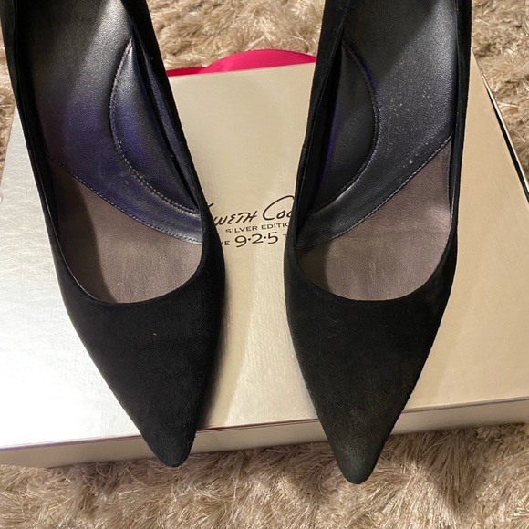 Black suede shoes - Picture 2 of 7